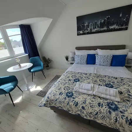 Azur Lux Apartmán *
