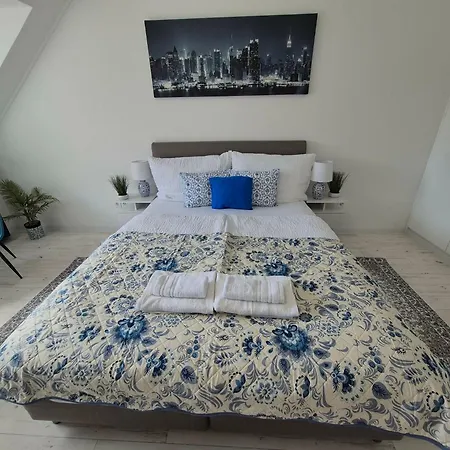 Azur Lux Apartmán *